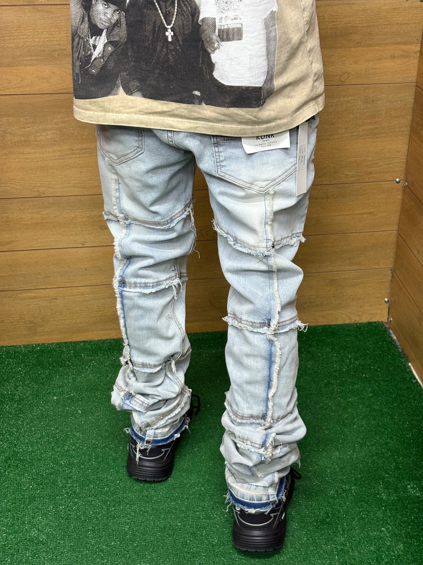 Skinny Fit•