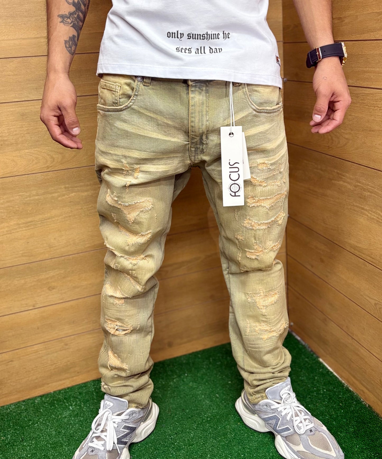 •Skinny Fit•